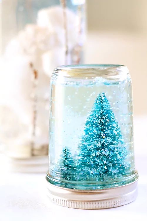 How to Make a Snow Globe (without water) - Upcycling Project!